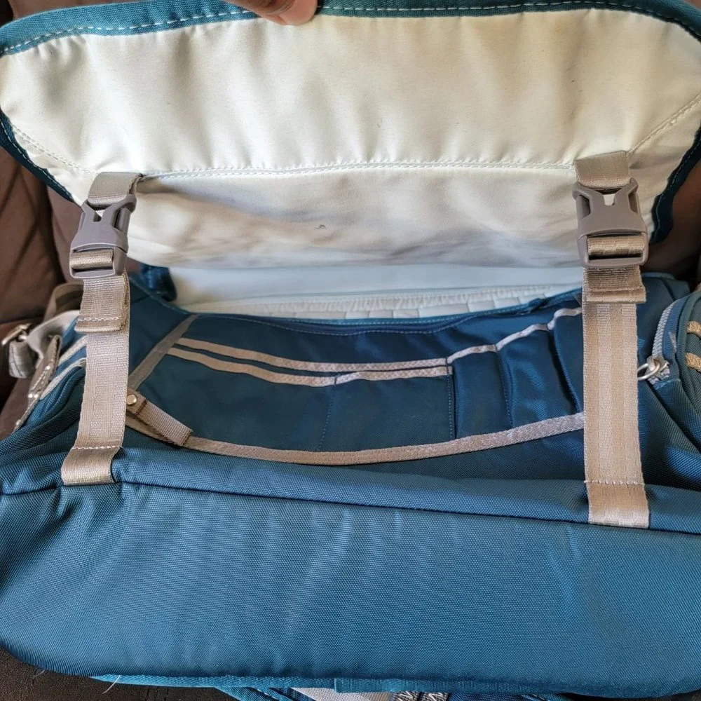 Ogio Monaco Blue Laptop Tablet Notebook Large Messenger Bag